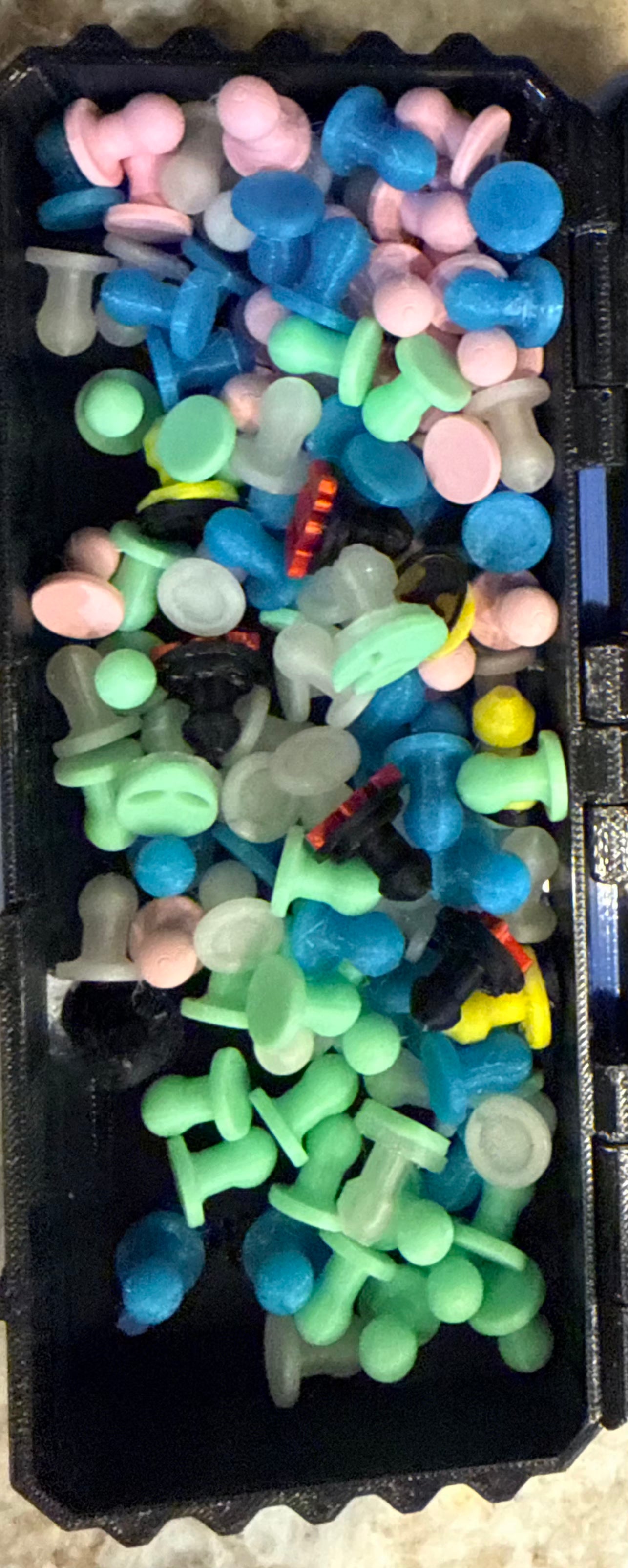 Color Plugs